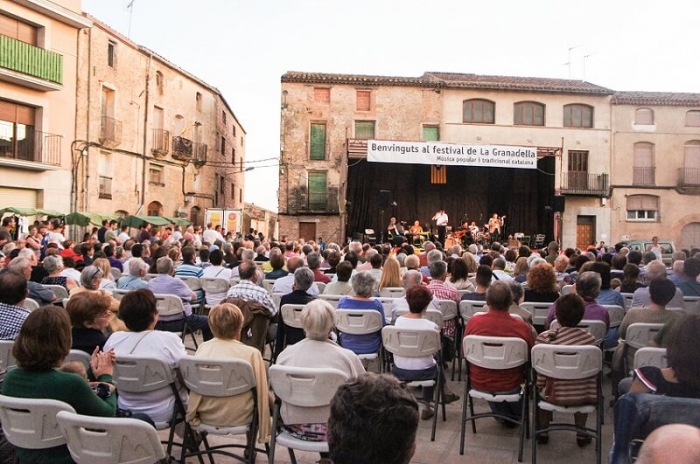 El Festival de Música Popular i Tradicional de la Granadella arriba al  quart de segle de la millor manera - Notícies de les Borges Blanques i les  Garrigues - Ràdio Les Borges 107.1 FM